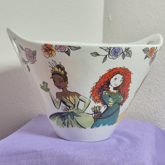 Disney Princesses Ramen Bowl NWOT/ *Mint - Picture 1 of 10
